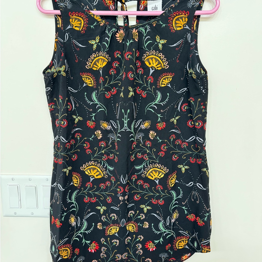 CAbi Black Floral Sleeveless Top Small